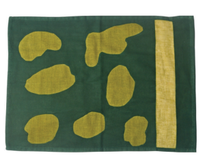 Place Mat With Cut Work